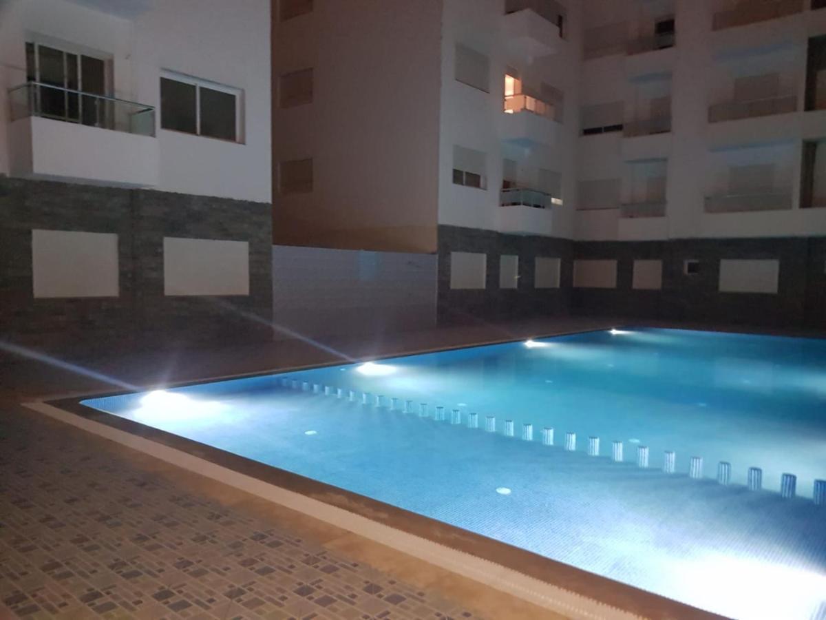 Appartement Avec Piscine, 1Min De La Plage 마르틸 외부 사진