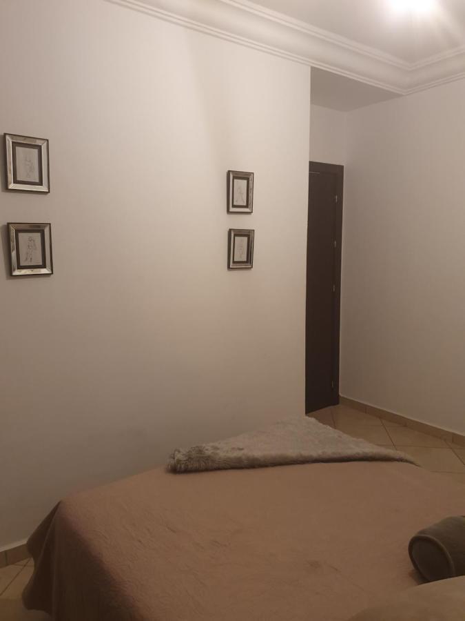 Appartement Avec Piscine, 1Min De La Plage 마르틸 외부 사진